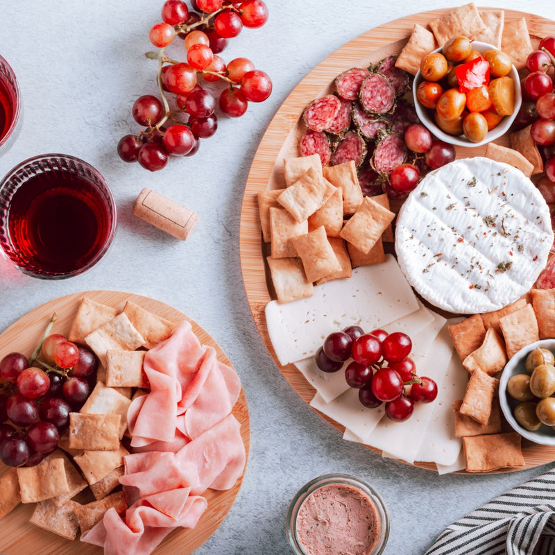 CHARCUTERIE BOARD PARTY ADD-ON:SIP & POUR CANDLE MAKING EXPERIENCE